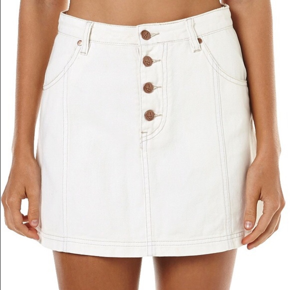 PacSun white button skirt